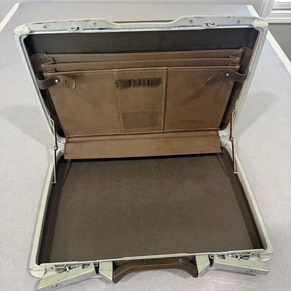 Samsonite Briefcase Mens Brown Hard Shell Vintage Attache Case No Keys